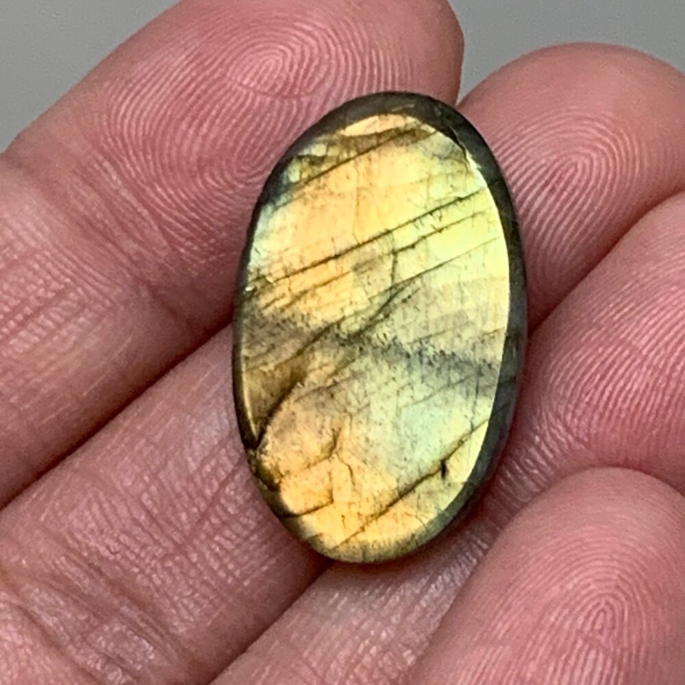 Golden Light Labradorite Stone - Picture 10 of 12